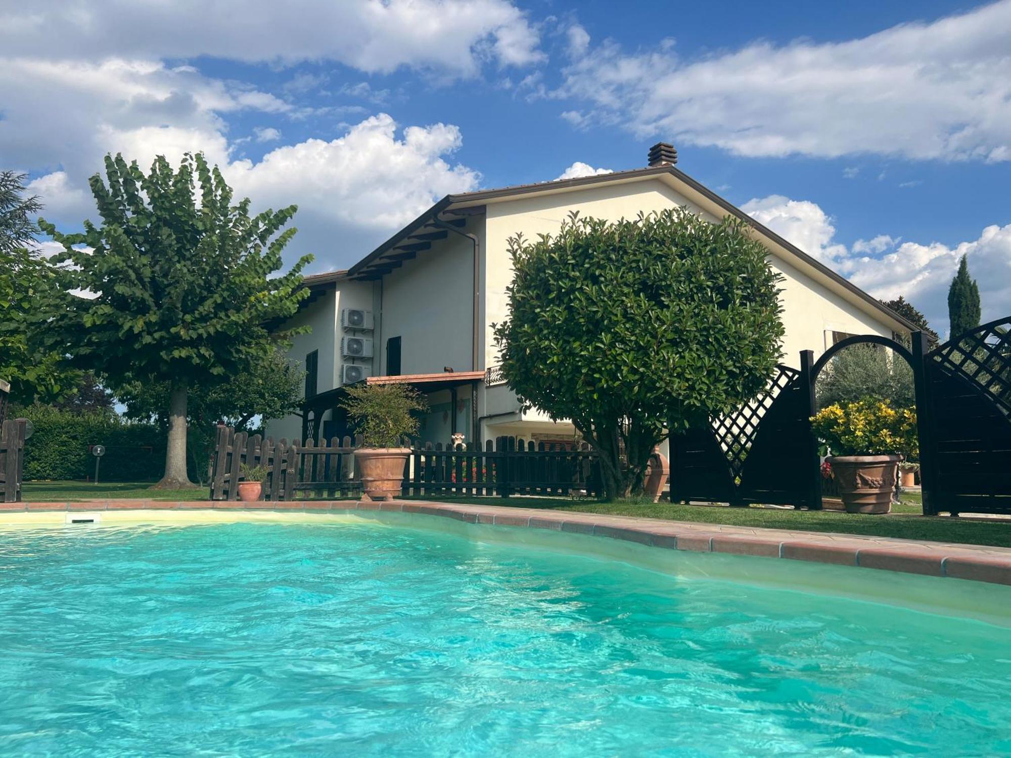 Relaxhomeholiday Panicale Exterior foto